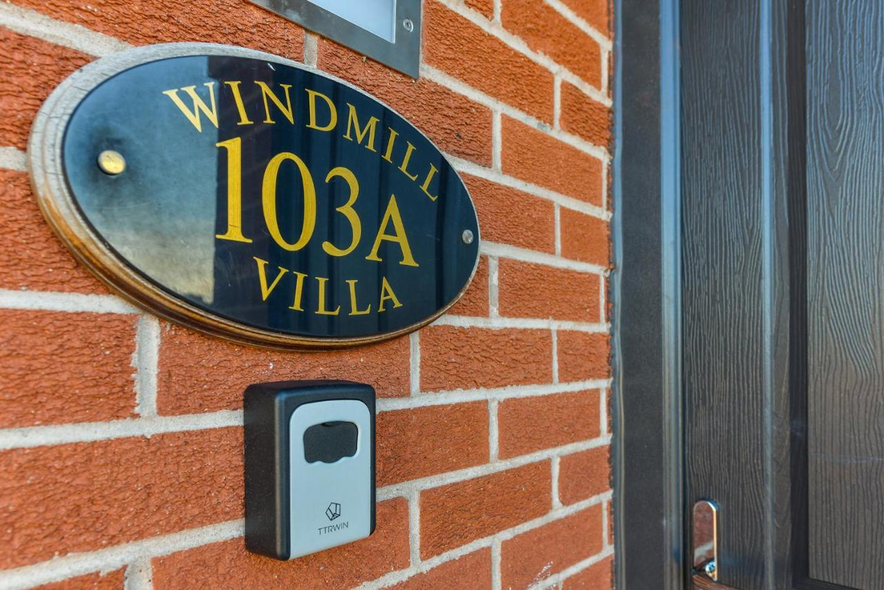 Windmill Villa Warsop Bagian luar foto